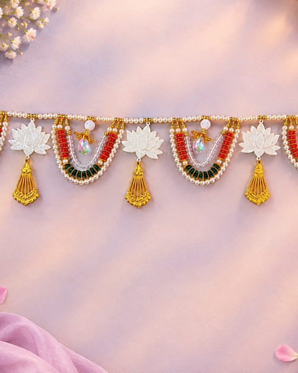 White Lotus & Pearl Beaded Door Toran